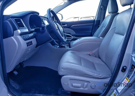 2017 Toyota Highlander Limited из США, поврежденный, VIN 5TDDZRFH8HS469256